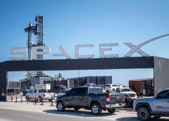 FBI investiga amenazas contra SpaceX en Texas