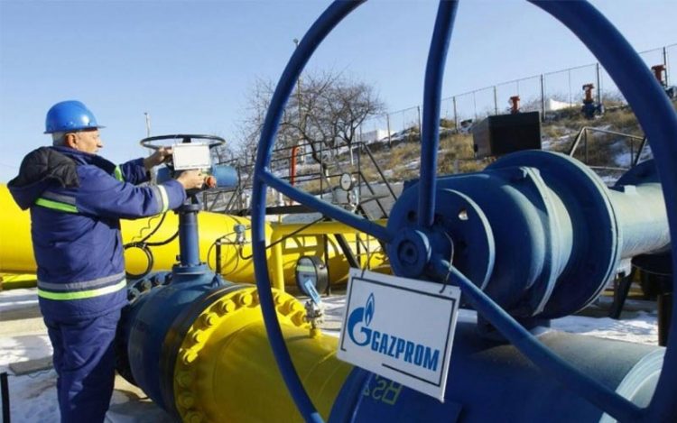 Ucrania detiene el paso del gas ruso