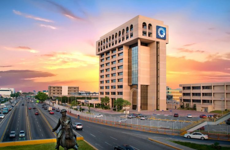 Banco Popular alcanza RD$96,570 millones en préstamos al turismo