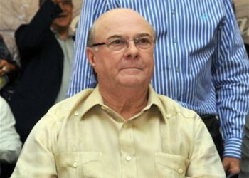 Hipólito Mejía acompaña a Edmundo González en Panamá