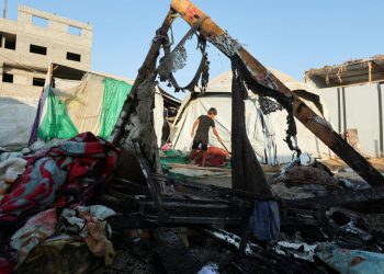 Israel ataca Gaza y mata a 11 personas, incluido el jefe de la policía