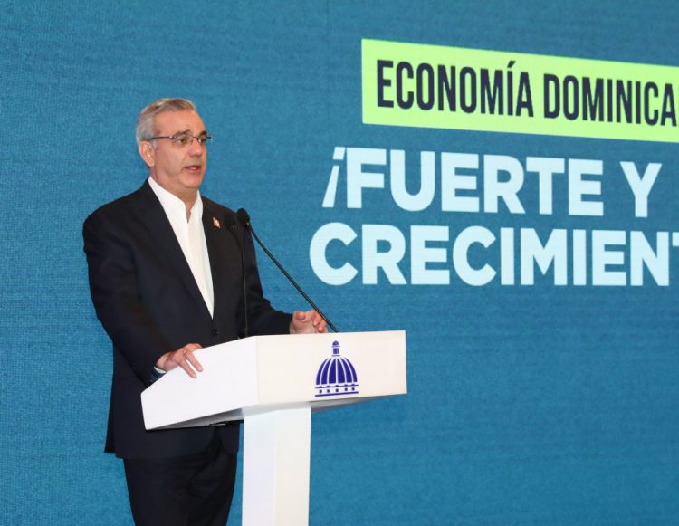 Presidente Abinader destaca indicadores positivos de la economía dominicana