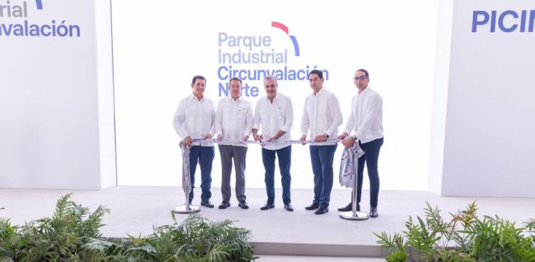 Abinader inaugura el parque industrial circunvalación norte en Santiago