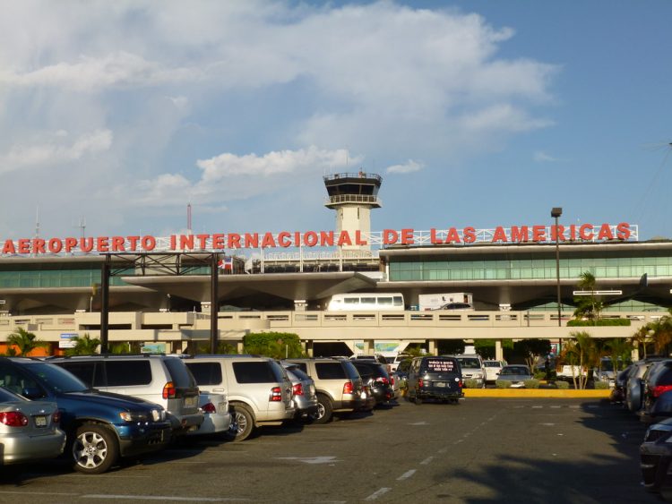 Aeropuerto de Las Américas opera con normalidad, informa el director del IDAC