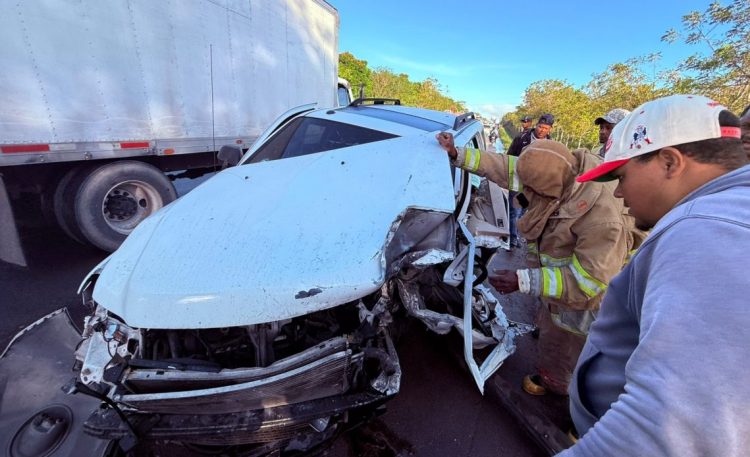 Cinco personas resultaron heridas en un accidente en la autovía del Nordeste