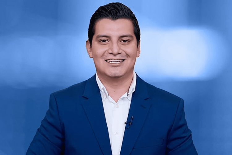 Muere periodista de Telemundo en cobertura del Super Bowl