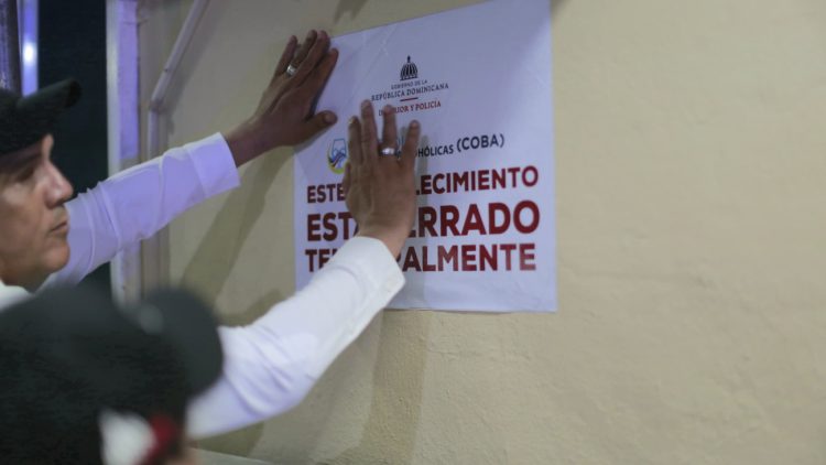 COBA cierra temporalmente cuatro establecimientos en Higüey