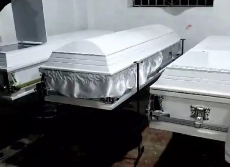 Sepultan a obreros tras colapso en La Romana