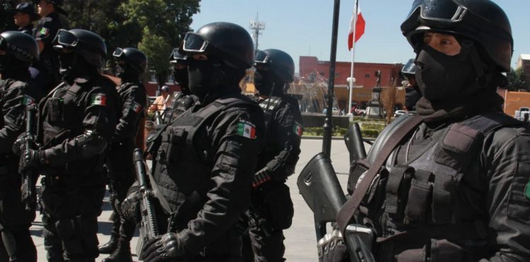 México despliega 10,000 soldados para frenar aranceles de Trump