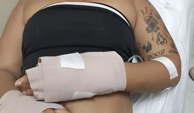 Hombre apresado por intentar cortarle las manos a una mujer