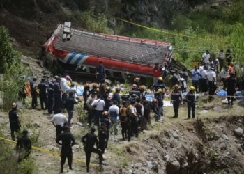 Más de 40 muertos en accidente de bus en Guatemala