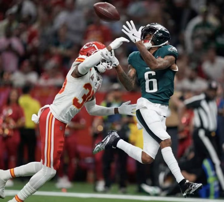 Philadelphia Eagles vencen a Chiefs 40-22 en el Super Bowl