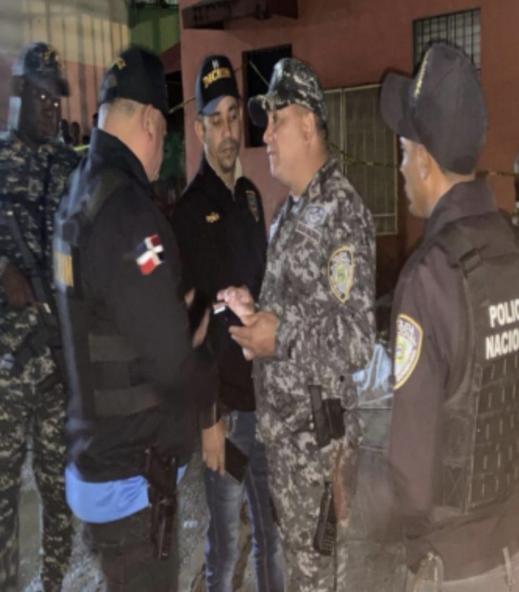 Delincuente mata a padre e hijo a tiros en Los Alcarrizos