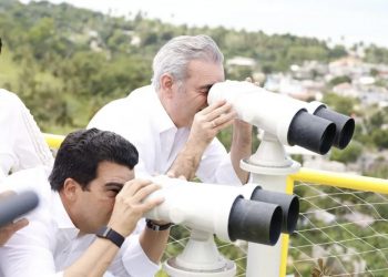 Presidente Abinader y Wellington Arnaud inauguran acueducto en Miches