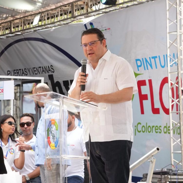 Director de Aduanas destaca importancia de controles fronterizos para la economía nacional