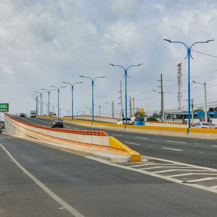 Obras Públicas cerrará pasos a desnivel y puentes del Gran Santo Domingo por mantenimiento