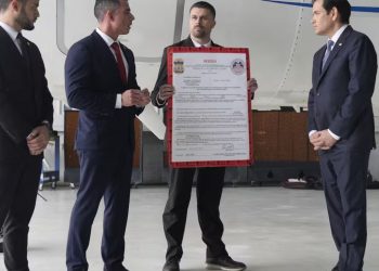 Gobierno de Maduro tilda de “robo descarado” la incautación del avión por parte de EE.UU.