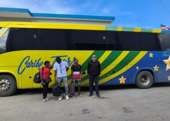 Migración detiene a chofer de Caribe Tours en Dajabón por tráfico de haitianos