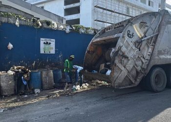 Alcaldía del Distrito Nacional elimina vertedero improvisado en La Yagüita