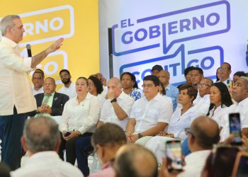 Presidente Abinader lanza programa “El Gobierno Contigo”