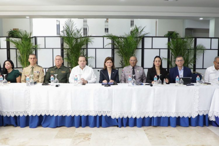 Raquel Peña encabeza reunión de seguimiento al Plan de Seguridad Ciudadana