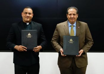 Salud Pública y UCSD firman acuerdo de formación