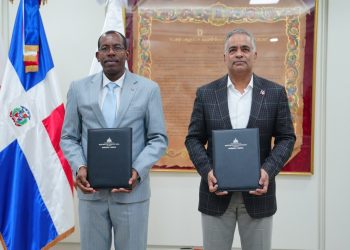 Gobierno iniciará la titulación de terrenos de familias en El Nuevo Llagal, Maimón