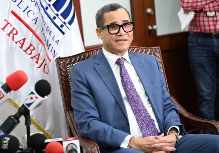 Ministro de Trabajo asegura cesantía no será un obstáculo para aprobar reforma laboral