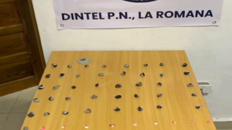 Operativos en La Romana incautan más de 300 porciones de drogas