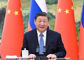 China responde a Trump elevando aranceles del 10% al 15% en productos de EE.UU.