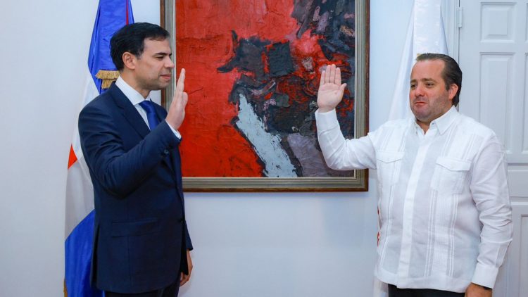 Roberto Ángel Salcedo promete revitalizar la identidad cultural dominicana