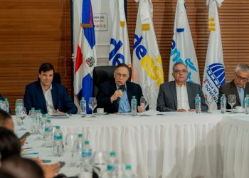 Recaudación de distribuidoras de electricidad alcanza US$2,040 millones anuales en 2023 y 2024