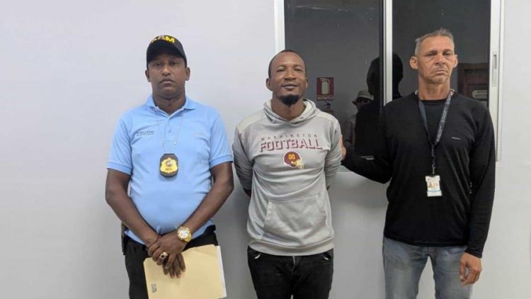 Autoridades dominicanas entregan a un haitiano que había escapado de prisión en Haití