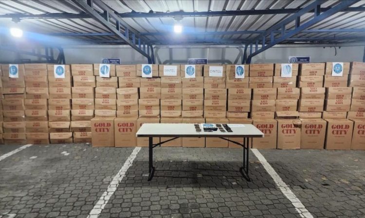 Desmantelan red de contrabando de cigarrillos en Santo Domingo Este