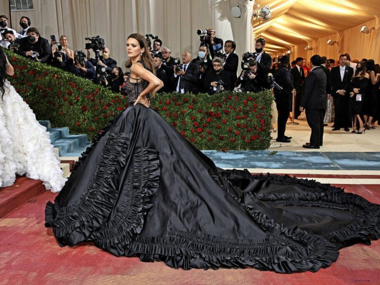 Met Gala 2025: El código de vestimenta "hecho a tu medida"