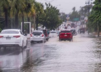 Vaguada aumentará lluvias en el sureste y centro del país