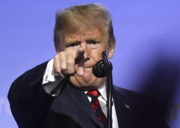 EEUU evalúa prohibir entrada de haitianos y cubanos bajo orden de Trump