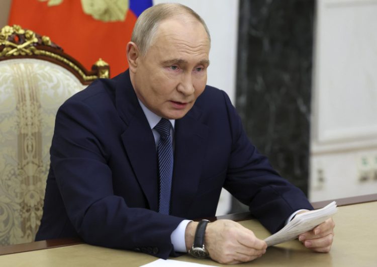 Putin advierte que atacará a cualquier fuerza occidental enviada a Ucrania