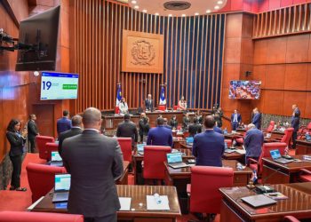 Senado concluye diálogo de reforma laboral y recibe propuesta sobre cesantía