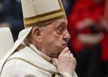El papa Francisco se encuentra estable y sin nuevas crisis respiratorias