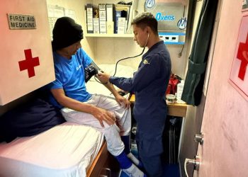 Pescador sobrevive 95 días a la deriva comiendo insectos y animales marinos