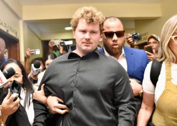 Joshua Riibe se presenta ante tribunal de Higüey para conocer habeas corpus preventivo