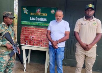 Detienen a hombre con 50,000 cigarrillos de contrabando