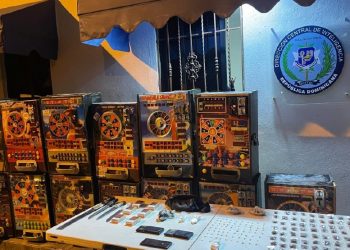 PN incauta drogas y máquinas tragamonedas en Haina