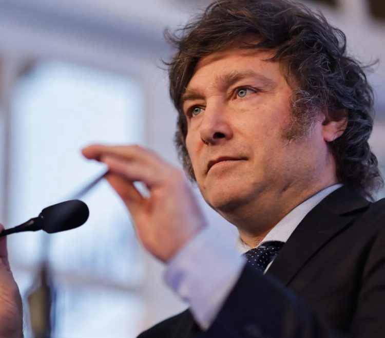 Milei se pronuncia ante el Congreso argentino en medio del "cripto-escándalo"