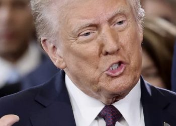 Trump asegura que no desea que China sufra a causa de los aranceles que le impuso