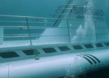 Al menos seis muertos tras hundirse un submarino turístico en el mar Rojo