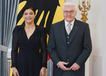 Embajadora Iris Pujol Rodríguez presenta credenciales en Alemania