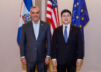 Universidad Purdue y RD fortalecen alianzas con visita de Abinader