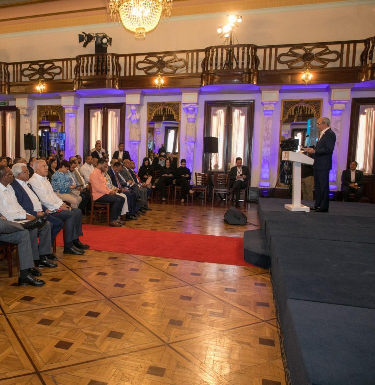 Abinader: 40,000 bienes del estado identificados